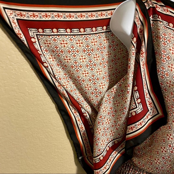 Max Studio Kaftan Blouse size Medium - Picture 2 of 6